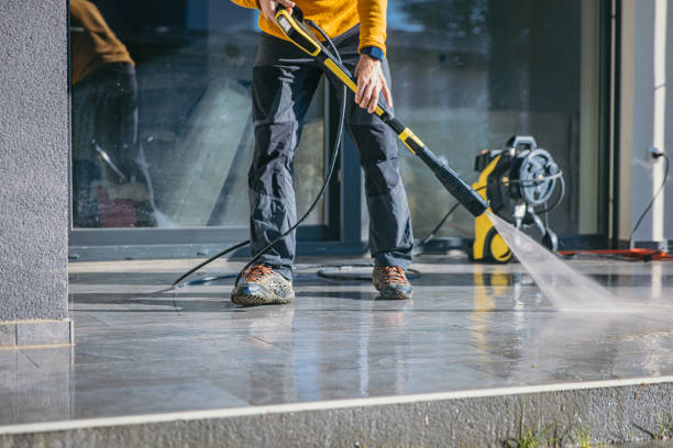 Best Spring Cleaning  in Stonebridge, NJ